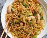チキンチャウミン Chicken Chow Mein（インドレストラン ひまわり）