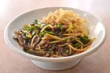 青椒肉絲あんかけ焼きそば Fried Noodles in Starchy Sauce with Green Peppers & Meat(中国料理 百番)