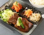 カルビ弁当（炭火焼肉兄弟カルビ・東城商店）