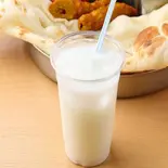 【カレーのエナジードリンク】インド飲むヨーグルトラッシー/Lassi（インドネパール料理 アジアンダイニング ロータス）