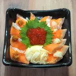 W麹サーモン丼(海鮮丼専門店直営 OEDO ARIAKE STYLE 有明ガーデン店 ~大江戸有明スタイル~)