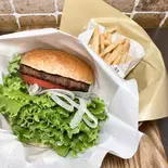 プレーン＆ポテト（YASHIRO BURGER）