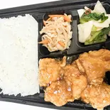 唐揚げ北京弁当（大衆酒場＆食堂888 ハチミツ）
