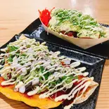 ねぎいか焼きとねぎチーズたこ焼きのセット【マヨ】（大阪名物 揚げたこ焼きイカ焼き専門店 粉もん屋）