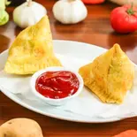 サモサ Samosa（ヒマールキッチン イオン新吉田店）