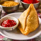 サモサ Samosa（インドネパール料理サフロン）