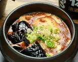 特製麻婆豆腐 (※写真は茄子トッピング)(居酒屋わんちゃん)
