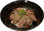 牛ハラミ丼（焼肉 牛べぇ）
