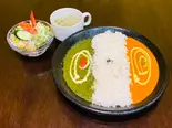 Double Curry Rice set 二種類選べるカレーライス（ハリパリワール 今津店）