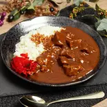 お肉2倍！牛すじ煮込みカレー（牛すじカレーMID Curry 池袋店）
