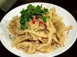 豚耳・ミックス野菜 TAI HEO TRỘN THÍNH（ベトナム料理チェーサイン2号レストラン）