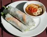 GOI CUON 2 CAI (春巻き2本)(ゴンゴン)