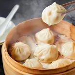 一級点心師の手作り小籠包(3個入り)(中華料理 浅草橋 川の味)