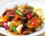 油かけ肉入り混ぜ麵 fried lamb meat mixed in noodles 过油肉拌面（清真小厨 日暮里店）