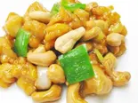 鶏肉とカシューナッツ炒め丼腰果鸡丁盖饭（澤園 JAKUEN）