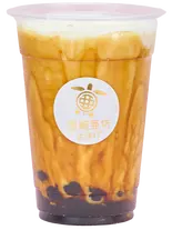 【人気】タピオカ本場台湾黒糖ミルク（大須からあげとタピオカのお店 亜細亜坊）