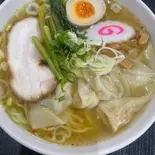ゆず塩ワンタンメン（鶴の恩がえし 銀座店）