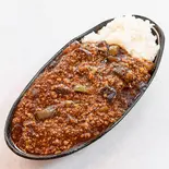 人気！鶏塩ミンチと茄子入りカレー（カレーケンズ 博多本店）