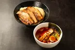 頑者の炙り三枚チャーシュー背脂醤油辛つけ麺（頑者製麺所）