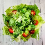 たっぷりパクチーのオリジナルサラダ(Tokyo Salada Style)