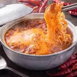 激辛シンケッチヌードル Super Spicy Shingyechi Noodles（ASIAN ANNAPURNA RESTAURANT ＆ BAR）