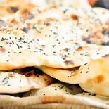 ゴマナン Sesame Naan（Spice Vino）