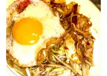 焼きそば イカ玉（鉄板焼こんちゃん）