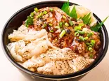 炭火風味ねぎとろ炙りチーズハラス炙り縁側丼(87)（魚丼 北千住本店）