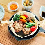 れんこんの肉詰め弁当（東京牧場横浜レストラン）