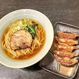 ラーメンセット(村長ジューシー餃子5個・醬油ラーメン)（【大阪の村長プレゼンツ】餃子のおかもと家）