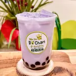 タロミルクティー(タピオカ入り) (Trà sữa khoai môn trân châu đen)（ボーちゃんカフェ）