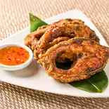 魚の唐揚げ Deep-fried Fish(アーガンネパール料理)