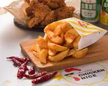 《スパイシー味》皮付きフライドポテト (M/L) French fries（台湾ジーパイ専門店 CHICKEN NICE 月寒東3条）