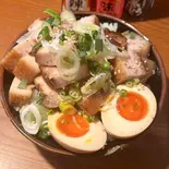 ミニ角切り高菜と玉子付き(にく80g)（メガ盛り豚肉角切り豚丼）