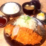 重ねカツ定食【とんかつソース】(出前屋 博多飯)