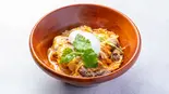 牛とじ丼温玉のせ（井手カツ丼 天神店）