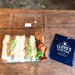 ヤサイサンドランチ（lloyd's coffee 西岡店）