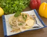 くらげサラダ（となり）