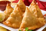 ベジタブルサモサ2P (Vegetable samosa)（ロイヤルタジ）
