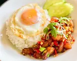 三段豚のパッピッグア หมูสามชั้นผัดพริกเกลือ(タイ国料理 SiAM有楽町)