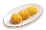 ゴマ団子(3個)（中国料理 雲龍一包軒 トリエ京王調布）