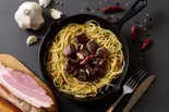 ニンニクカットステーキのペペロンチーノ Garlic Cut Steak Peperoncino（【ニンニク＆絶品パスタ】漢のペペロンチーノ 田町店）