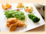 【当店人気NO.3】ハーブ風味のから揚げ弁当(スペイン風バル アルコイリス Cafe & Bar arcoiris)
