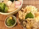 冷しきのこ天うどん（京うどんの店 夢吟坊 三宿本店）