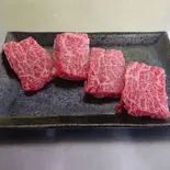 上 カルビ 100g(焼肉食材店 ふじた)