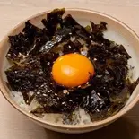 ときわの玉子かけご飯 韓国海苔付きTokiwa's egg on rice with Korean seaweed(仙台ホルモン焼肉酒場ときわ亭高田馬場店)