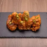 辛ヤンニョムチキン(骨付き/半羽1/2)SUPER SPICY YANGNYEOM6pieces 매운양념치킨(明洞チキン王子店)