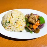 牛肉のオイスターソース炒め＆チャーハン（創作中華料理1988）