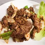 孜然牛肉 中国人気の牛肉特製炒め（上海苑）