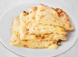 チーズナンCHEESE NAN(インドカレーSTAR MART)